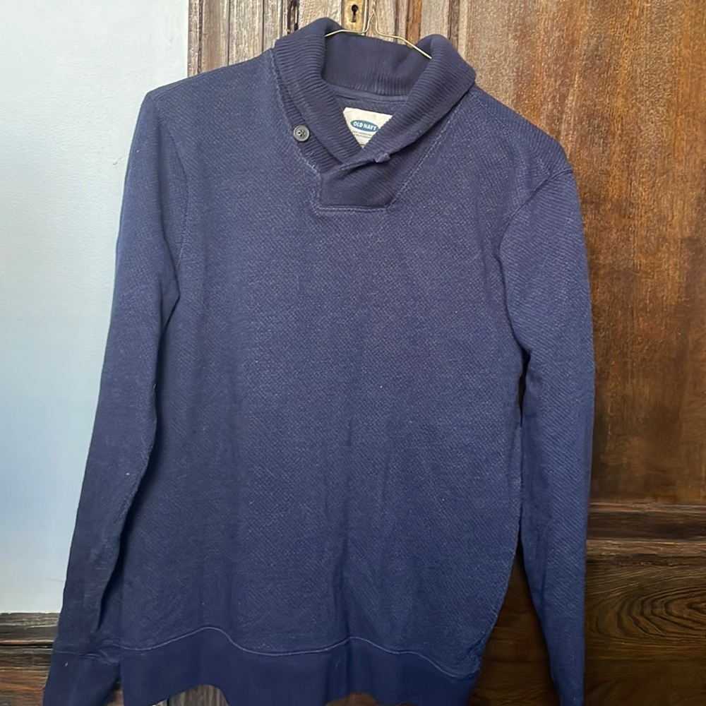 Old Navy shawl-collar sweatshirt, sz. M